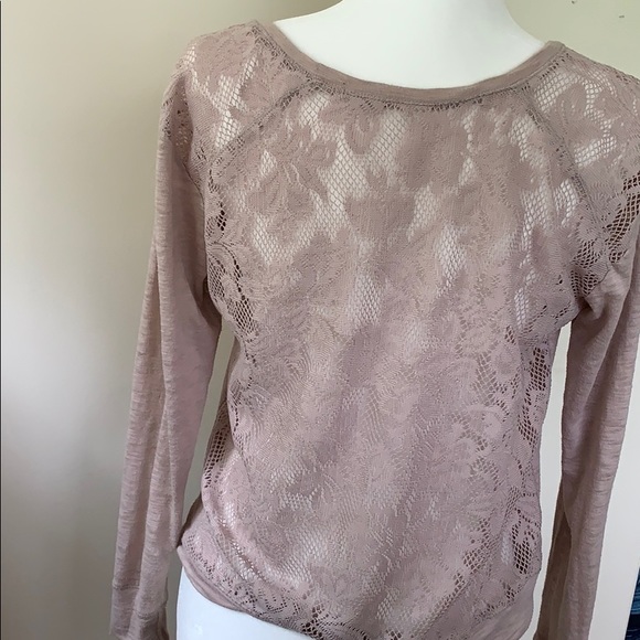 LACE BACK TOP - Picture 2 of 7